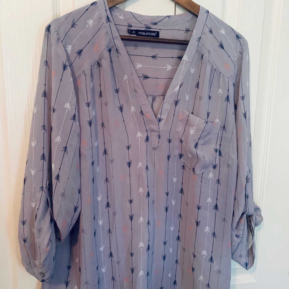 Maurice’s light purple sheer top size 1 (16/18)